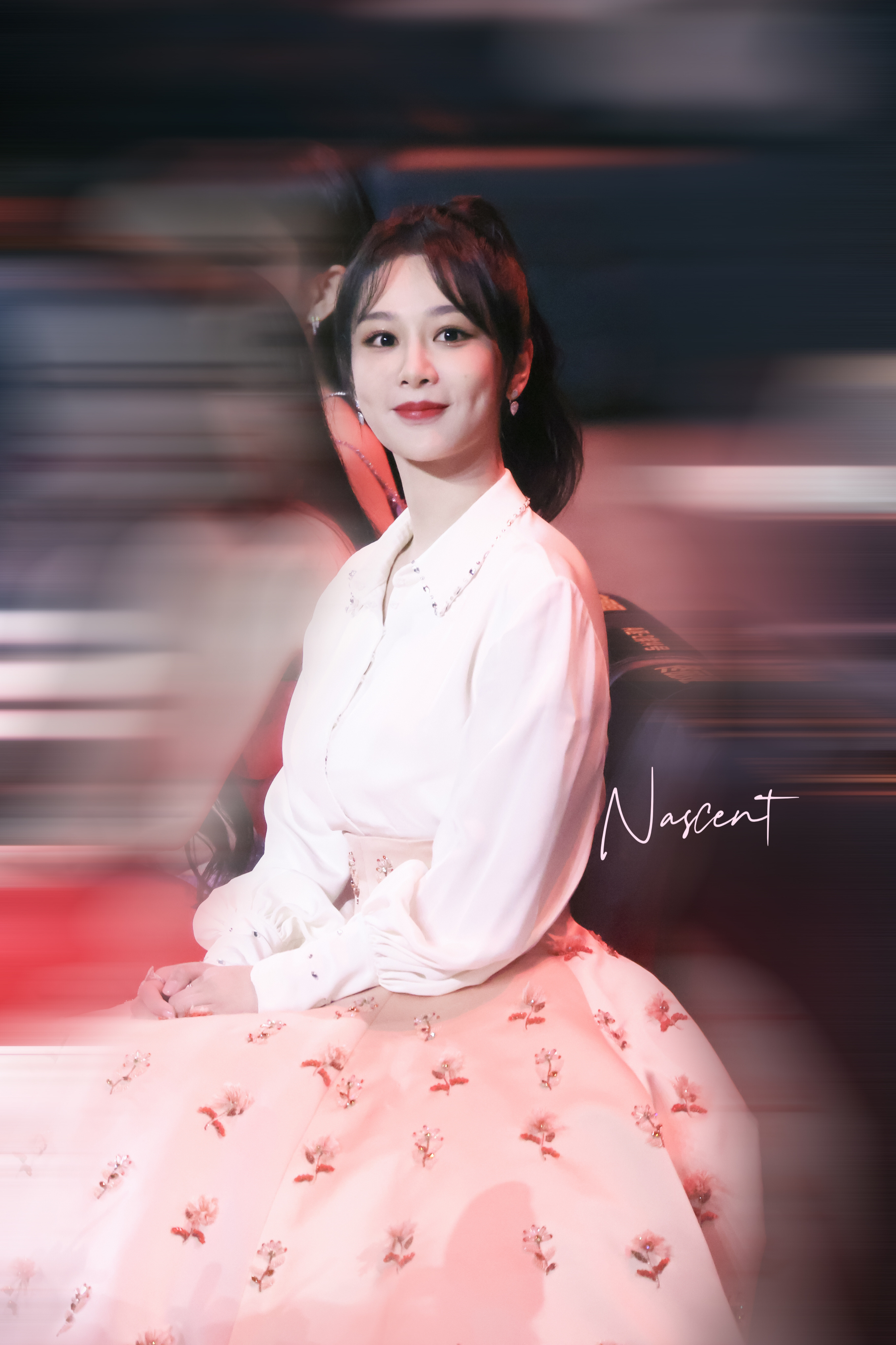  yz#杨紫麦承欢# 帷幕未升，灯光晦暗，而当你站在属于你的舞台上，序幕拉开，你