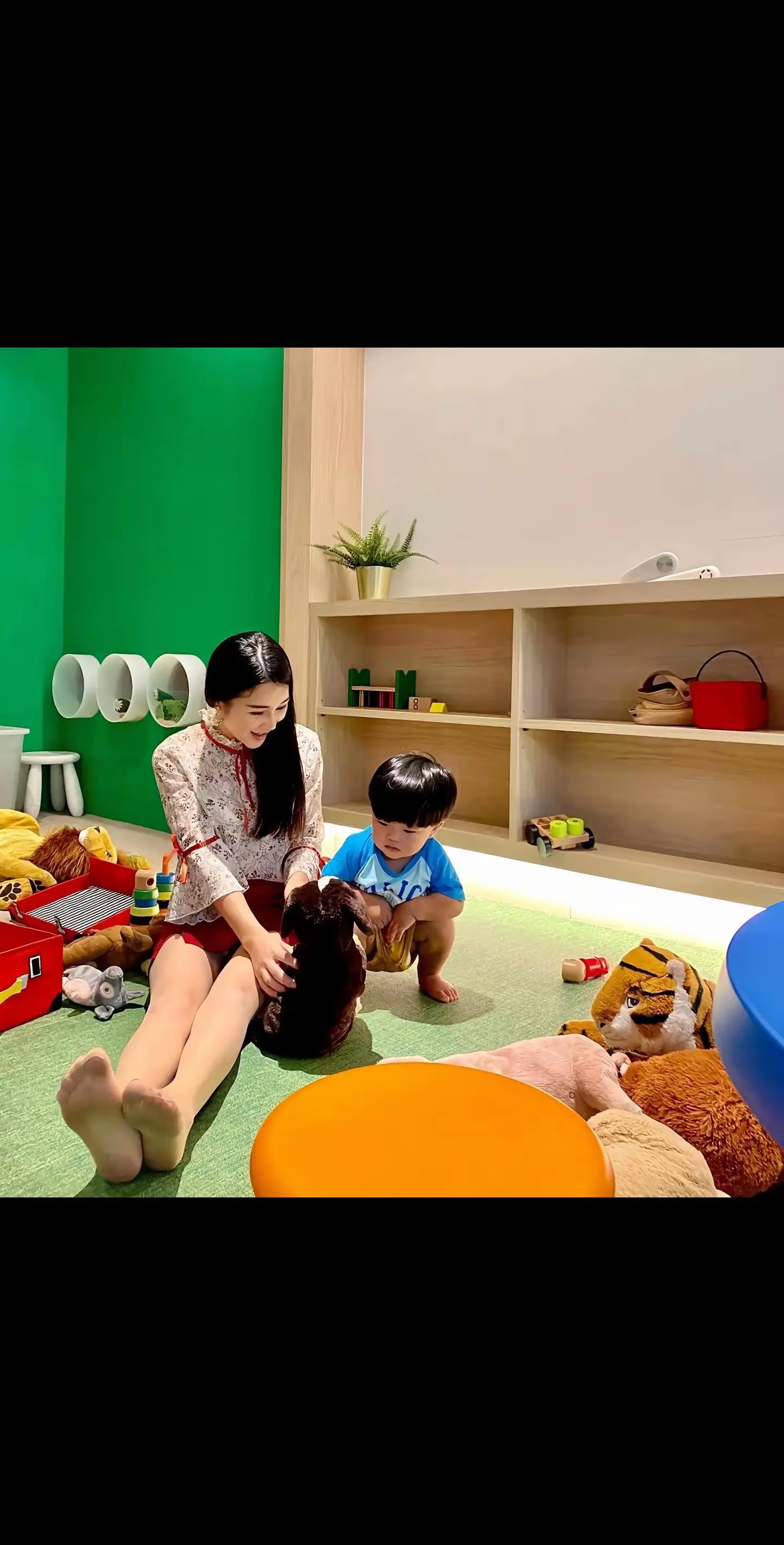 老图新发 旧照岁月的痕迹 正常穿搭无不良价值观导向 见证成长