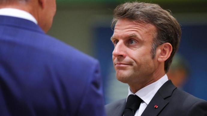 法国总统马克龙玩得也太大了，直接放出“前沿威慑”计划，说白了就是要给全欧洲罩上“