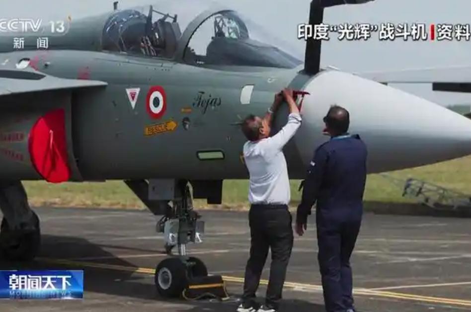 一夜之间，美国成了印度的头号仇敌！就在光辉战机坠毁的硝烟还没散去时，印度媒体发动