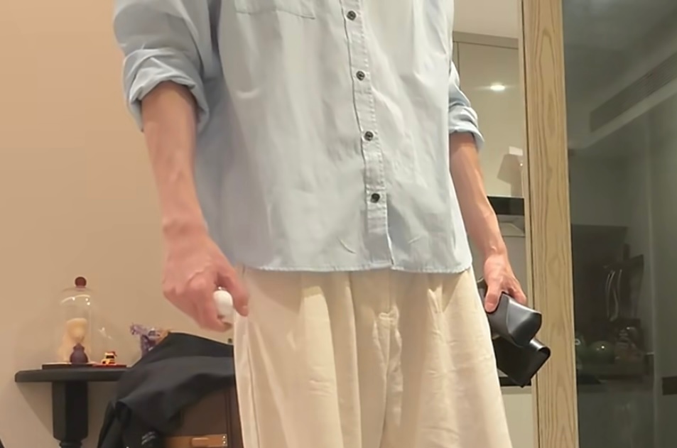 把和眼罩笔扣篮好吗 