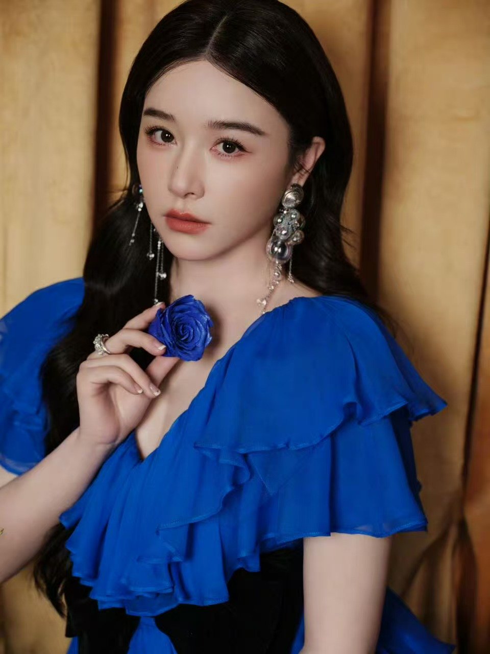 阚清子回应减肥卡平台期乘风2026平台期不算什么，阚清子一直都是超级大美女，每个