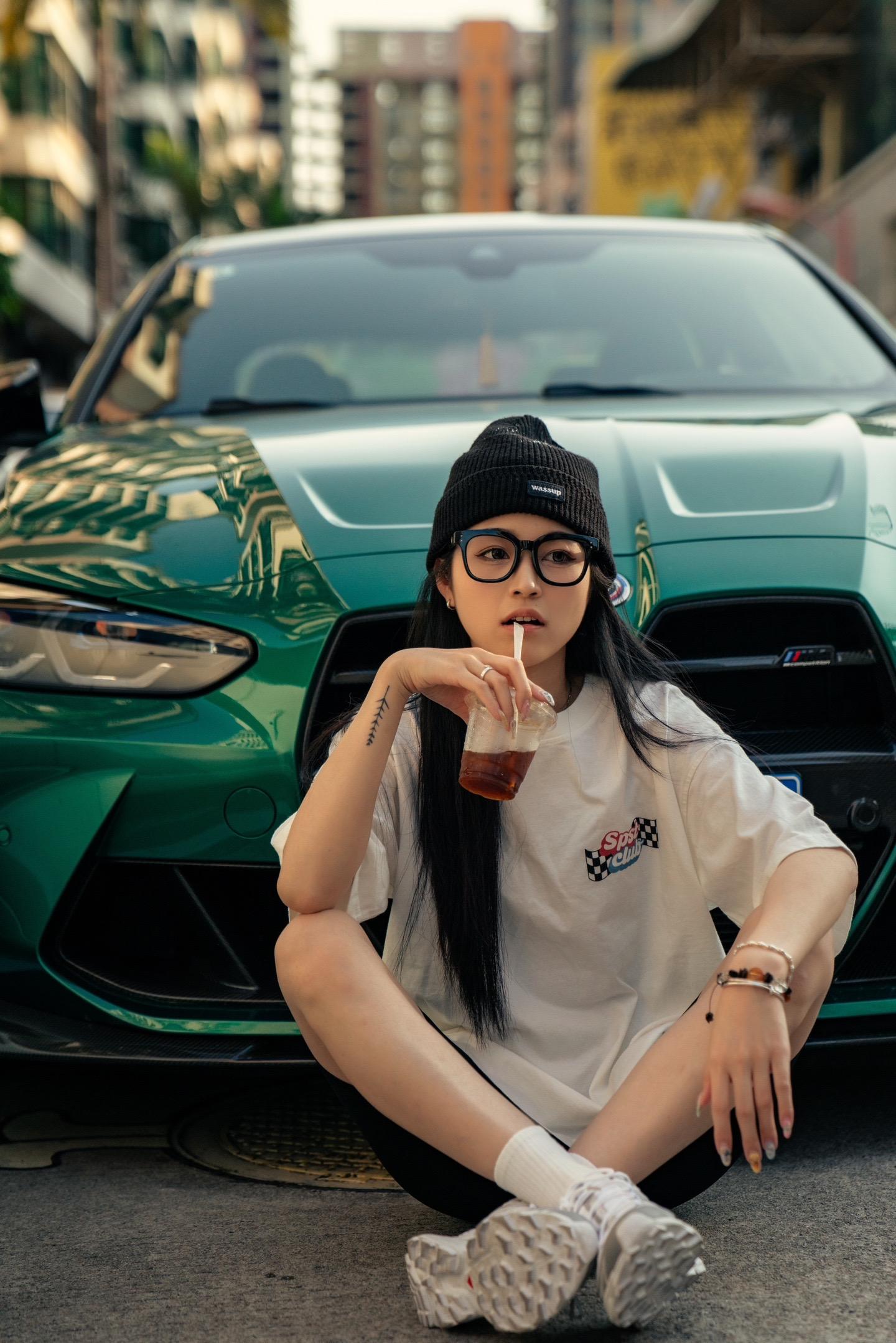 这么好看的车 居然是宝马？！开车穿搭