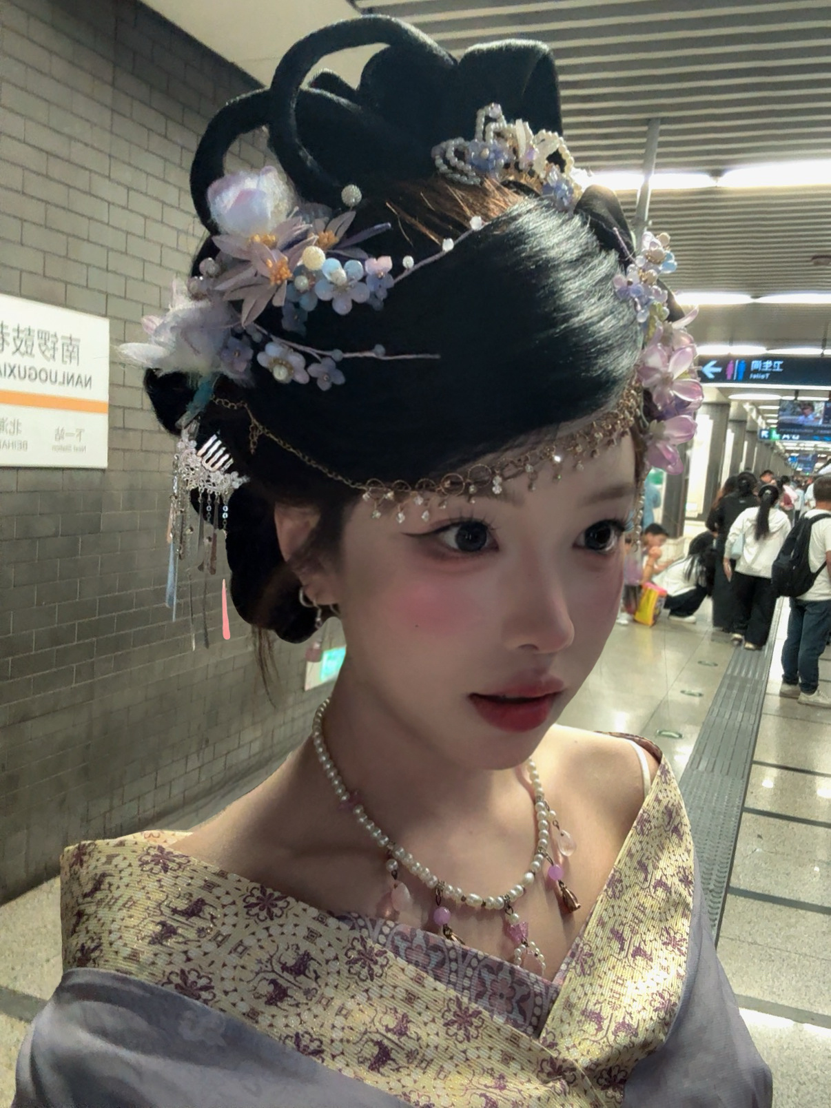 我们古代人来北京也要坐地铁… ​​​