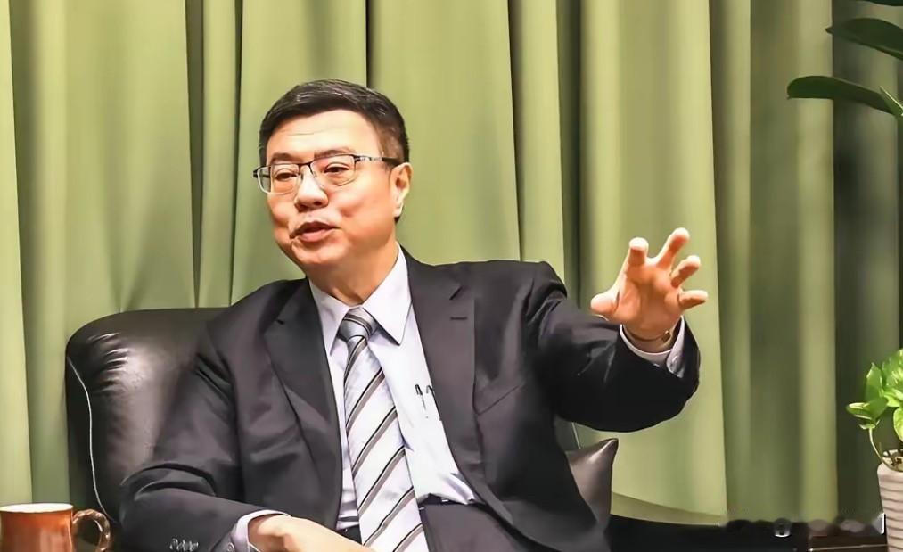 “非常非常感动！”

短短五个字，是台湾地区行政机构负责人卓荣泰5日会见“日本台