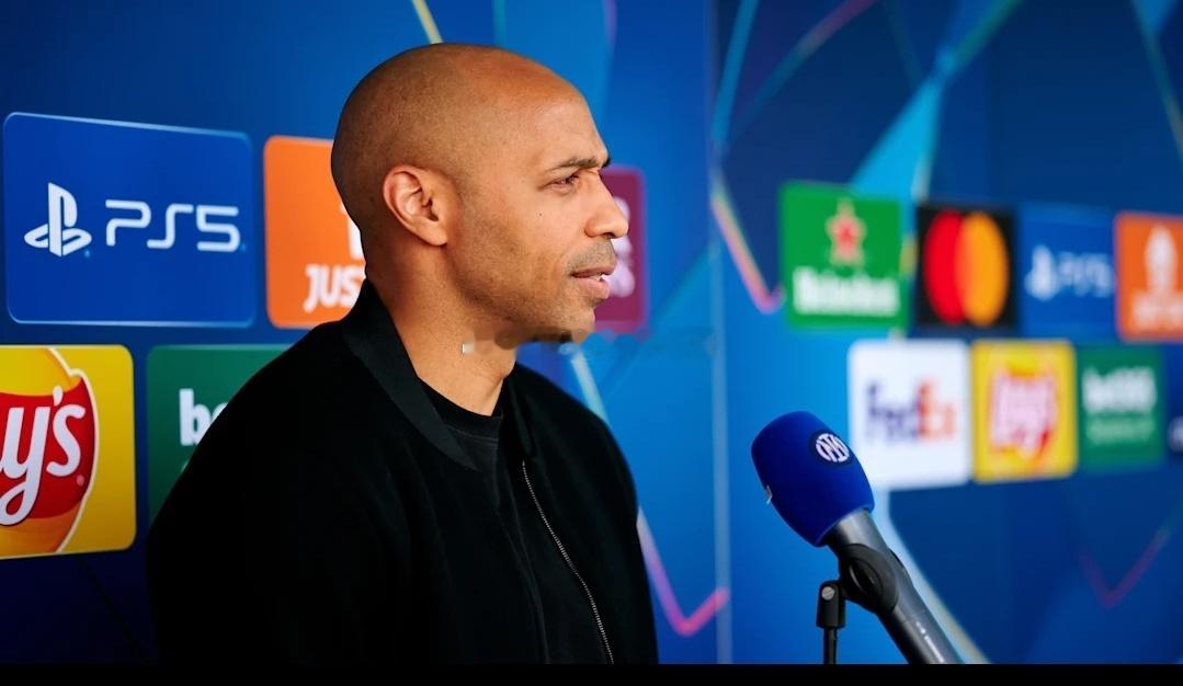 亨利：很多球队解雇主帅，联赛领先7分证明信任阿尔特塔是对的阿森纳名宿亨利，谈到枪