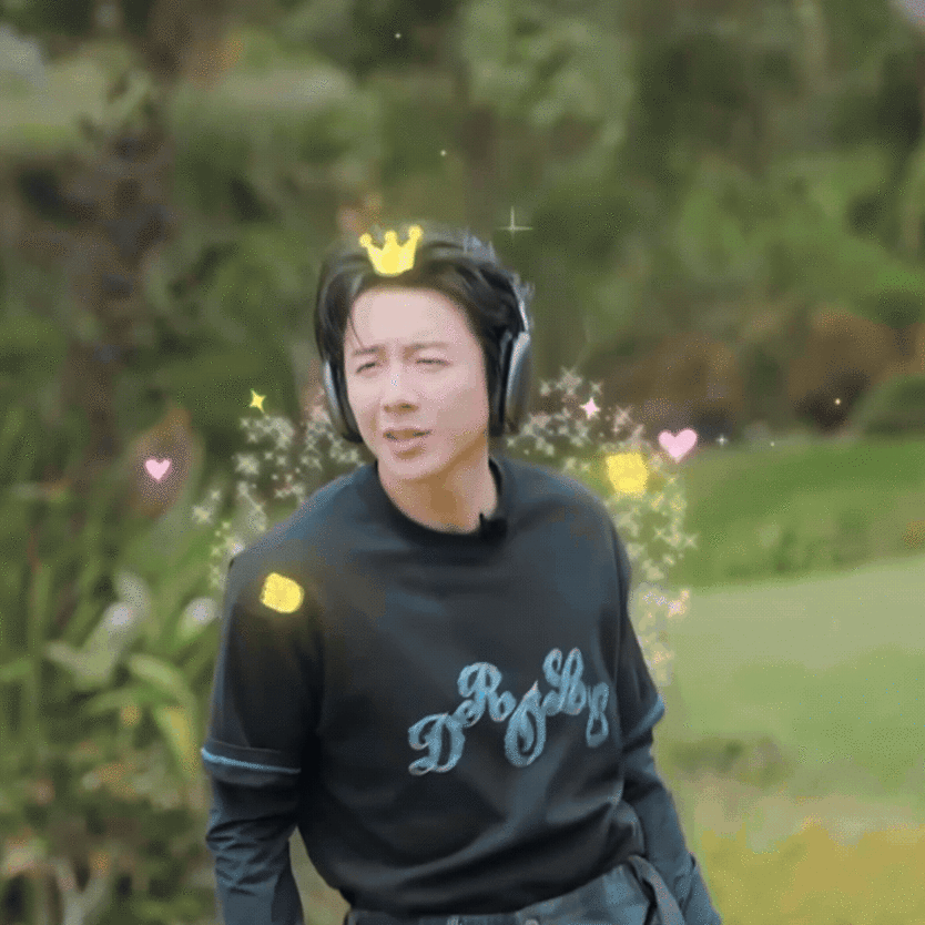 刘宇宁一上网天塌了刘宇宁不给我们看是有什么心事吗刘宇宁这身材过于顶了，为什么不给