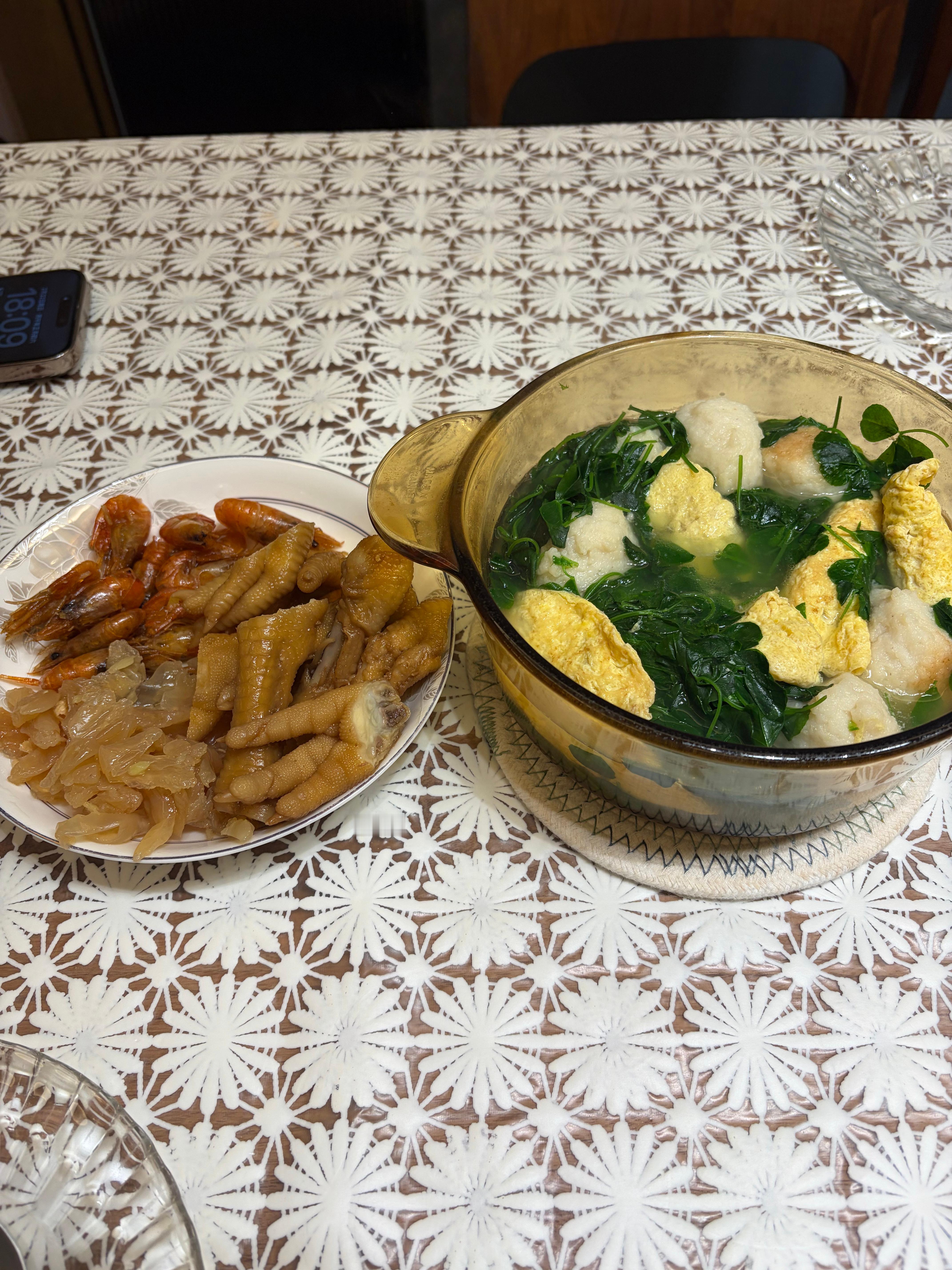 昨天连开15小时长途，迫不及待要回家。今天一定要吃点家乡菜，光盘了。还是最爱苏州