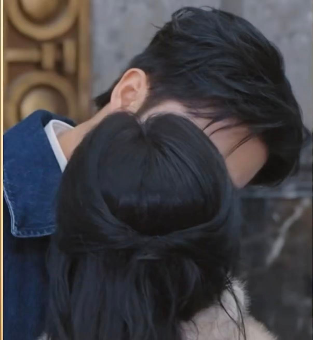 姚冠宇也是被强制爱上了姚冠宇即兴考核被贴脸开大 谁懂啊！被对手突然贴脸夸顶流，姚