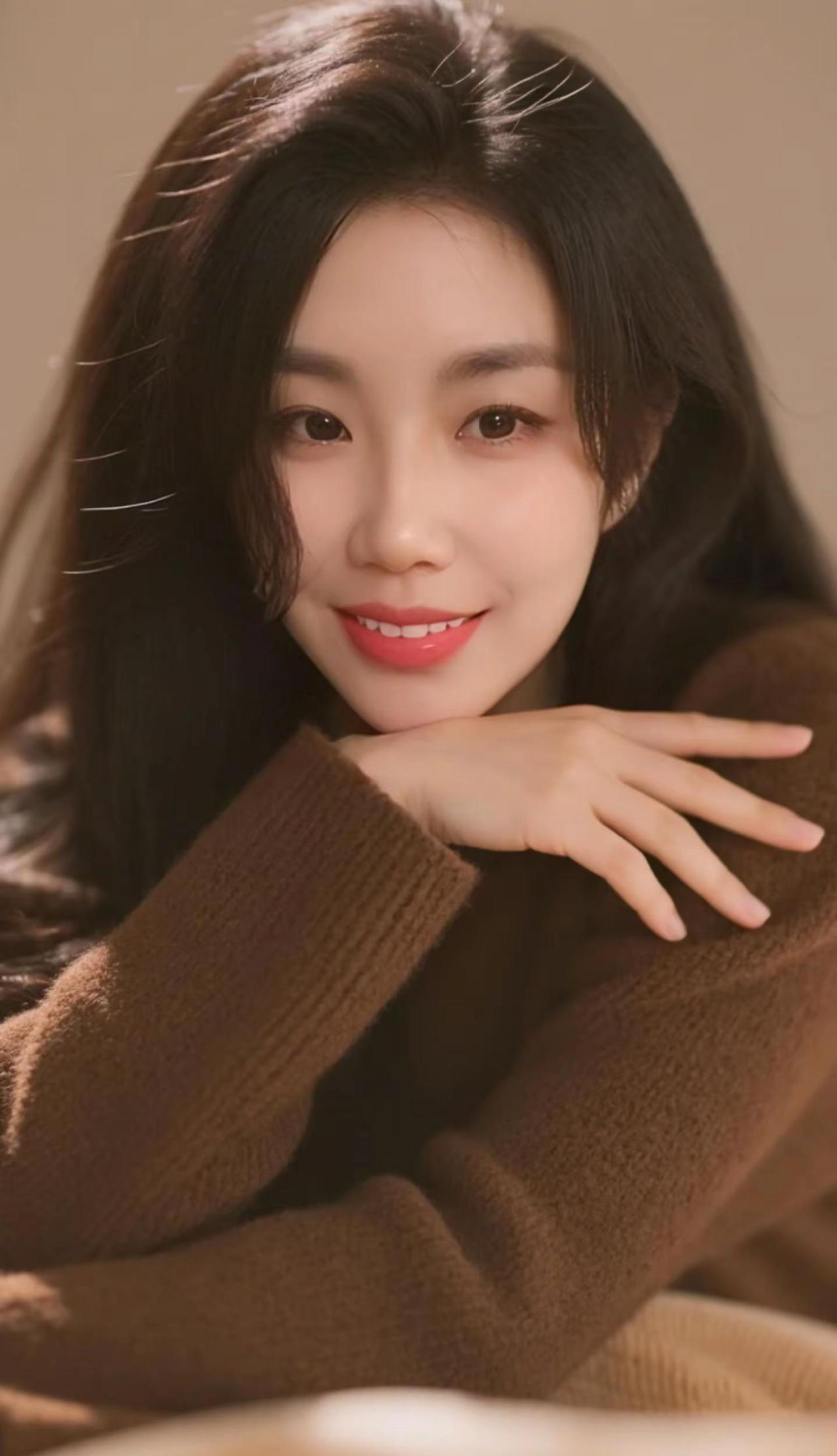 我们谁也没办法活成人人都满意的样子，很多事情就跟吃饭一样。六七分饱就够了