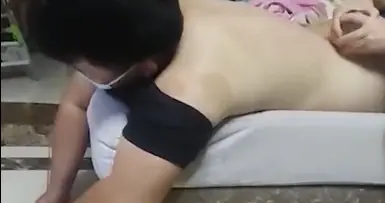辽宁盘锦男子生无可恋，老妈拔火罐，疼的撕心裂肺