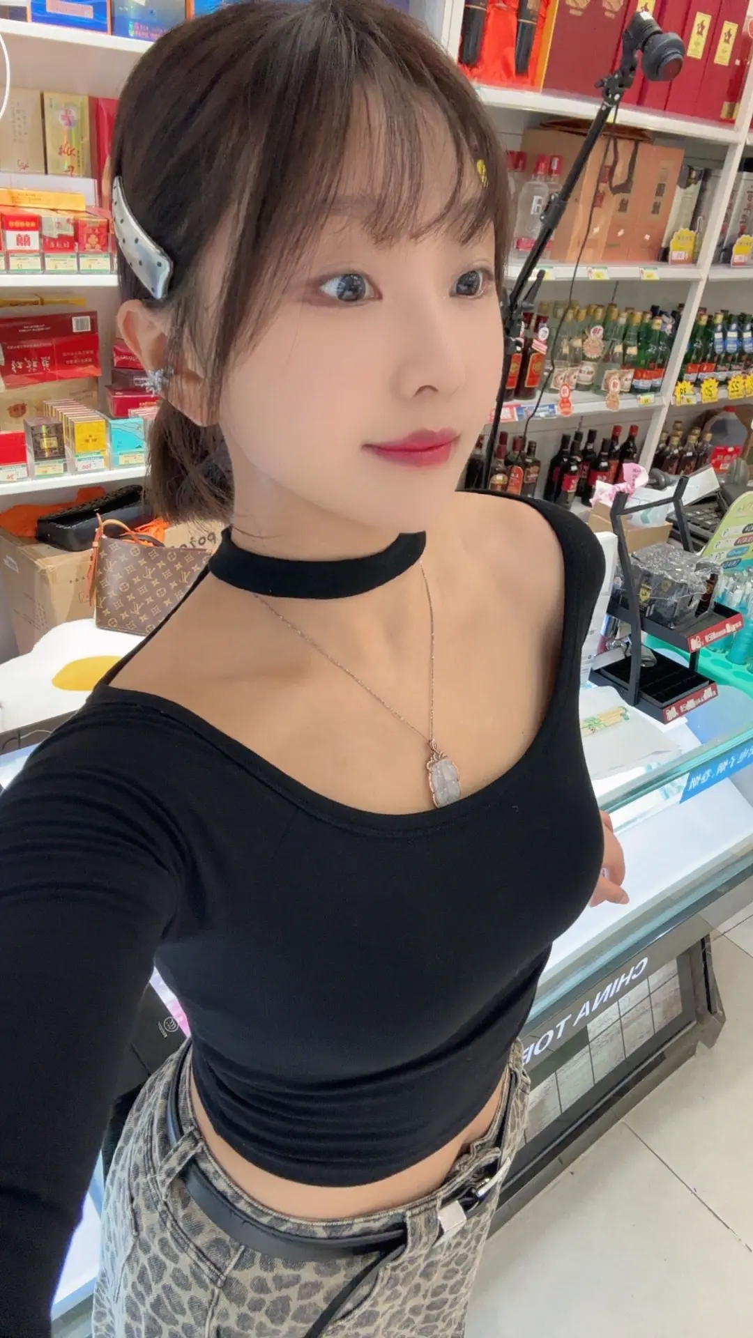 今日之我，已非昨日之我，一半是看透，一半是释怀。