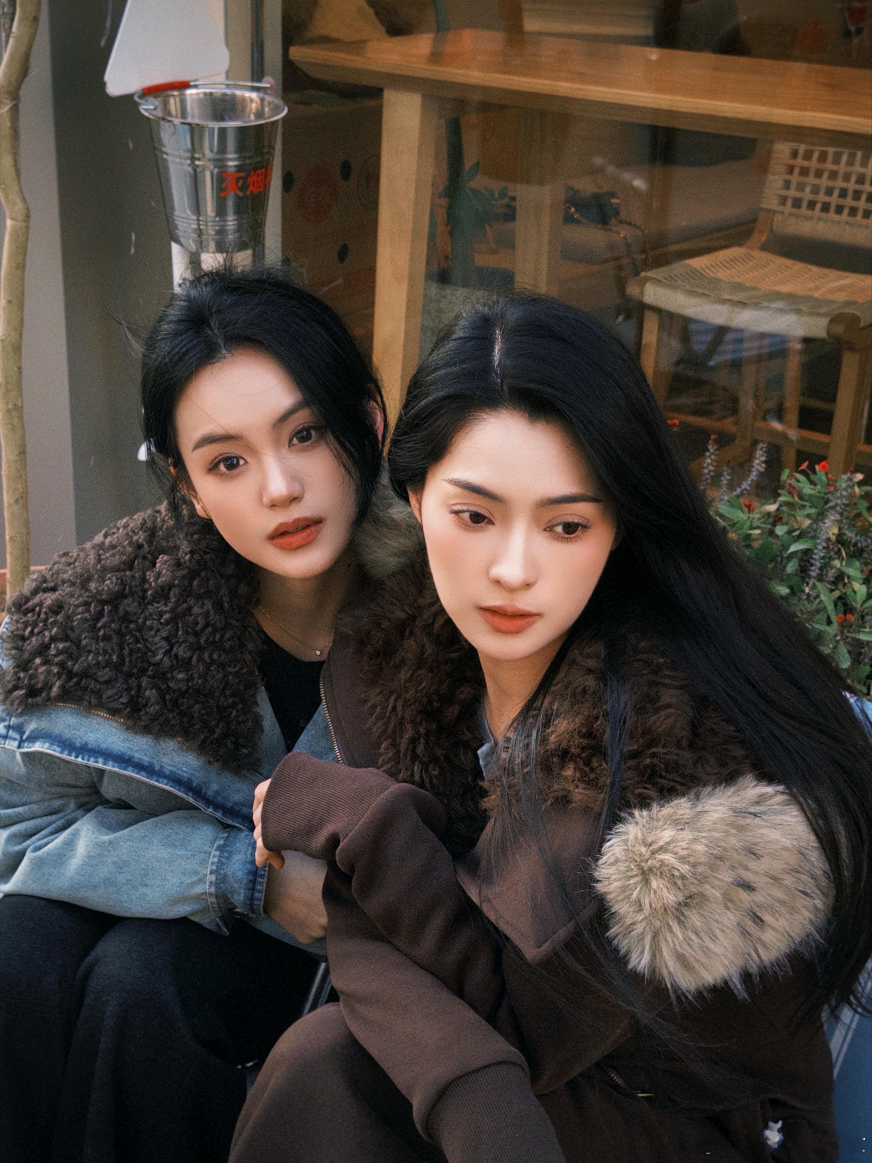 诺大的世界 这个年 幸福像花儿一样