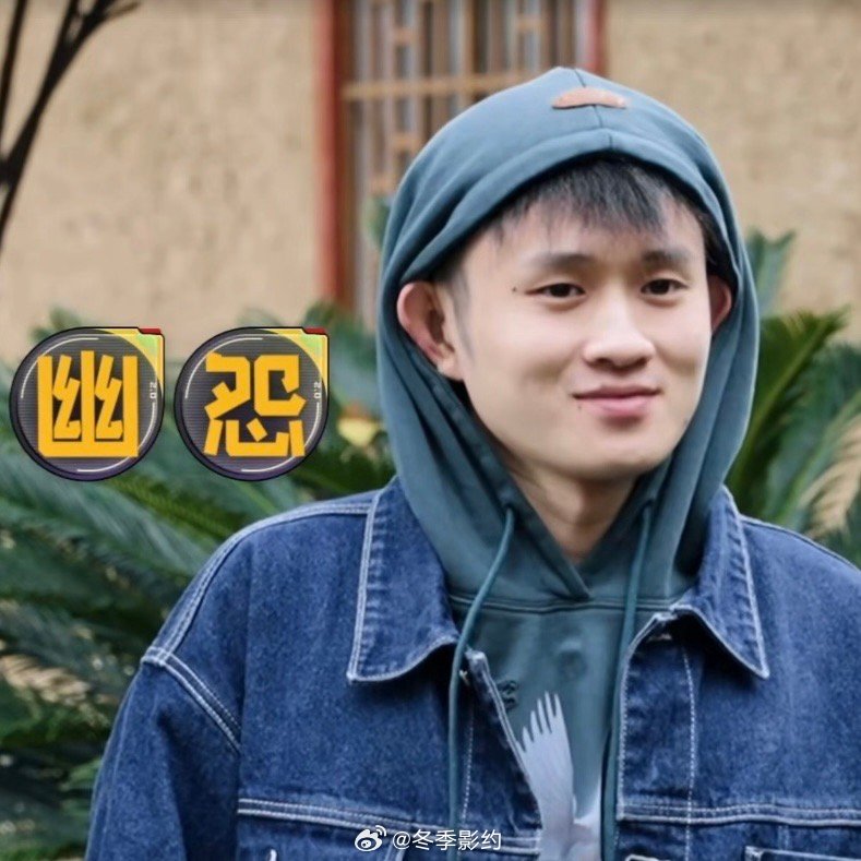 王勉第一次见马頔就被骂了 笑不活了，马頔喝多了见王勉上来就骂垃圾，走了还专门折返