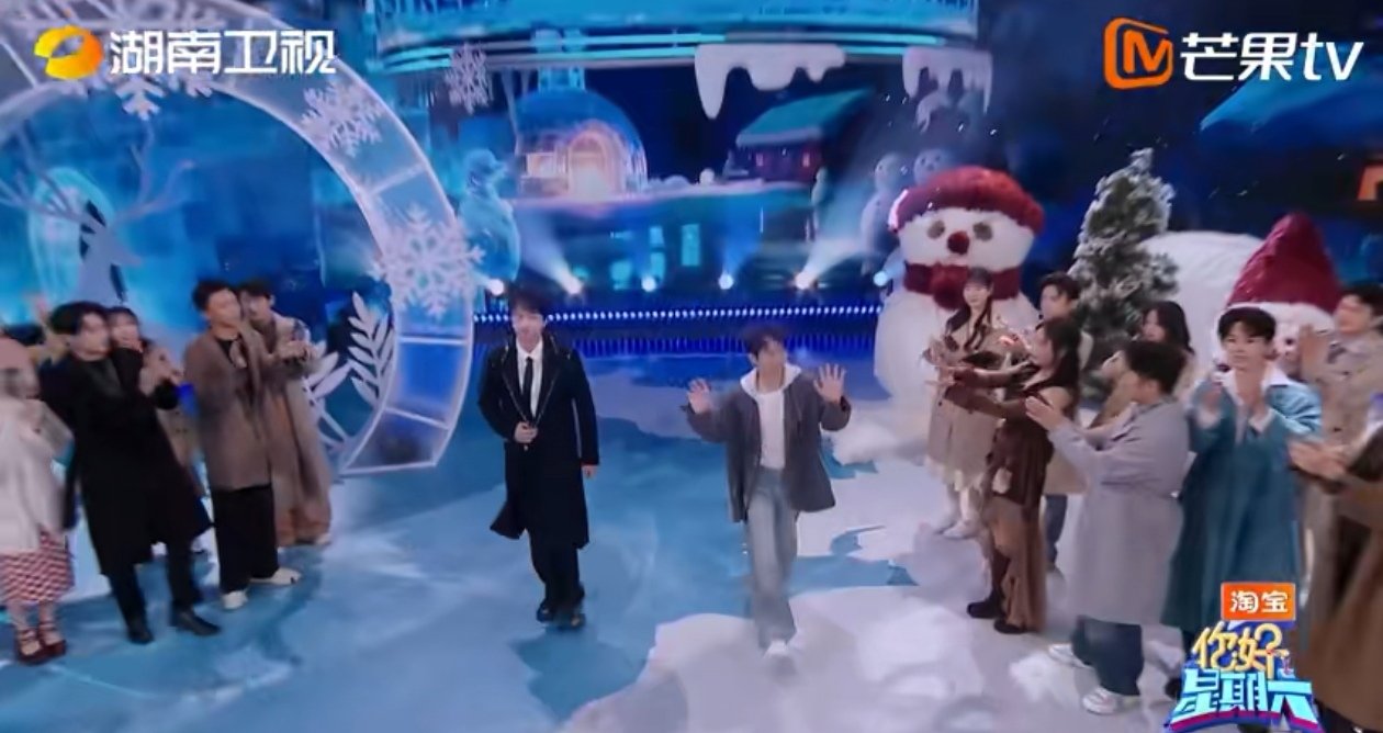 你好星期六有自己的冰雪奇缘你好星期六 全员集结的场面太壮观啦，为冰雪集团继承权而