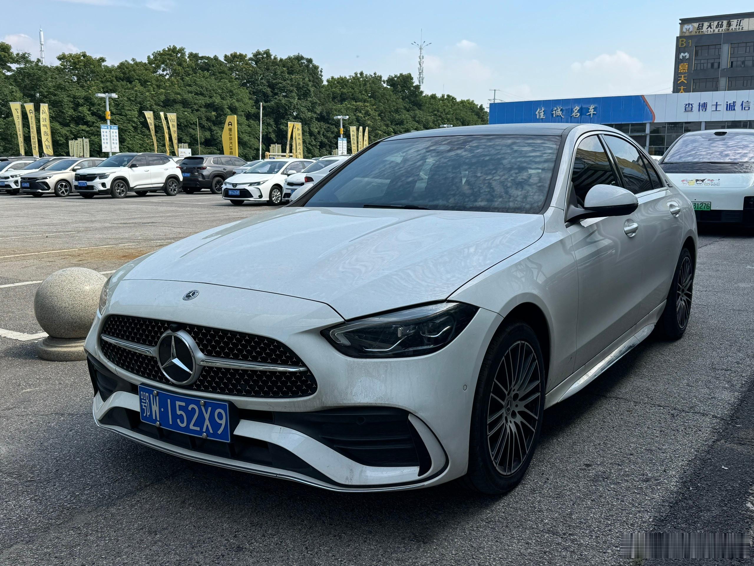今天再卖三台这么非常忙碌充实的一天这才是二手车该有的模样价格便宜 行情跌到原本的
