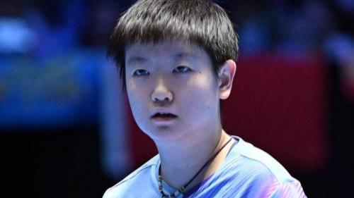 2026海口乒乓球亚洲杯女单1/4决赛，孙颖莎与陈熠上演精彩国乒内战。孙颖莎状态