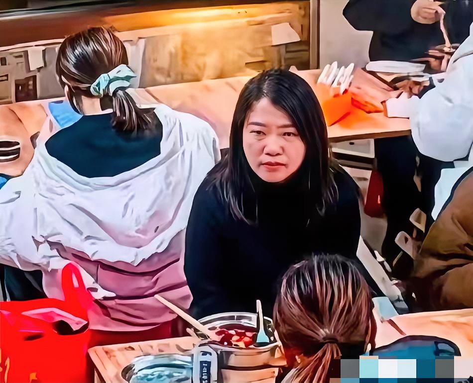 河北保定这起泼螺蛳粉汤事件，真把人性的丑陋展现得淋漓尽致。3月5日晚6点，就因为