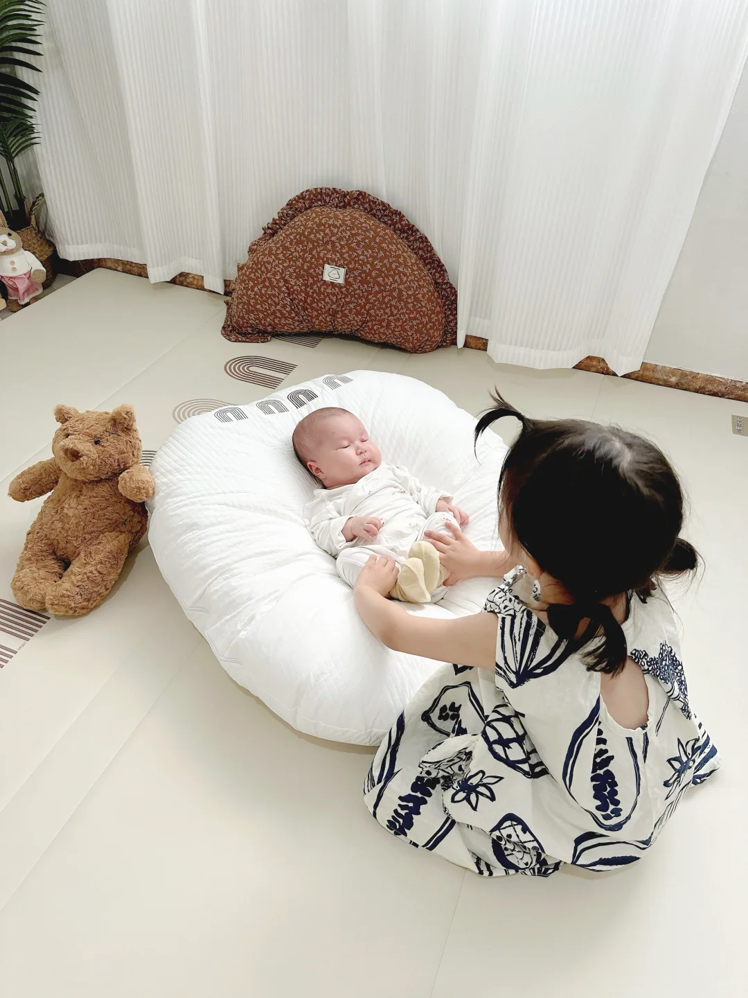 放上去就安静了…懒妈福音来了