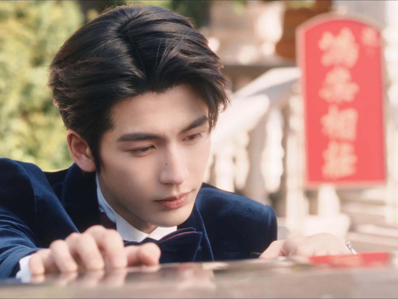 这个笑太帅了！