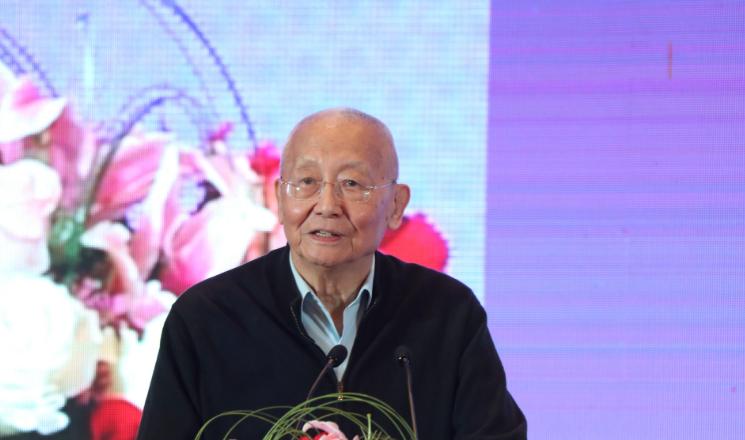 魏纪中，中国体育界大佬，曾助力北京申奥成功，被封