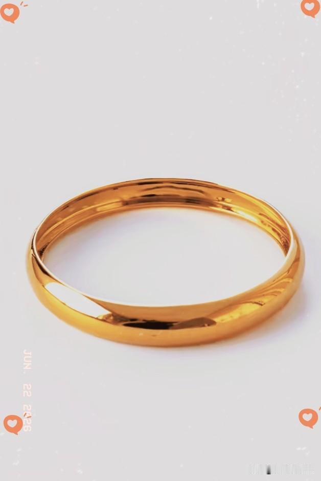 太猛了，黄金今天杀疯了
 
太猛了，黄金今天杀疯了，不少手里囤着金饰、金条的人现