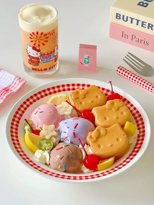 夏日甜心🍒kitty冰淇淋松饼🥞冰淇淋红茶🍦