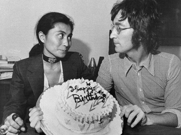 今天是约翰·列侬诞辰86周年生日快乐🎂 ​​​