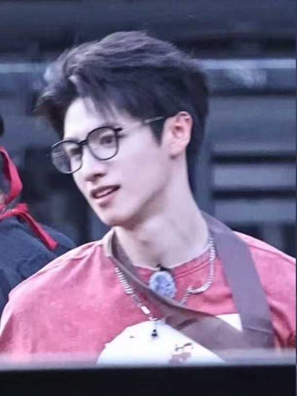 朱老师！I need help🥵🥵🥵 
