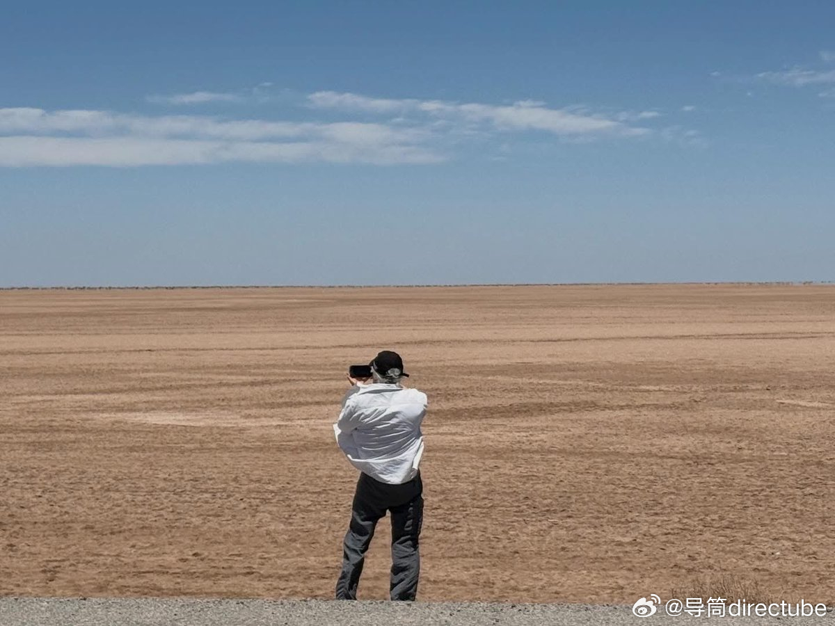 迈克尔·曼已正式开始在墨西哥为《盗火线2》进行选景。主演：莱昂纳多·迪卡普里奥，
