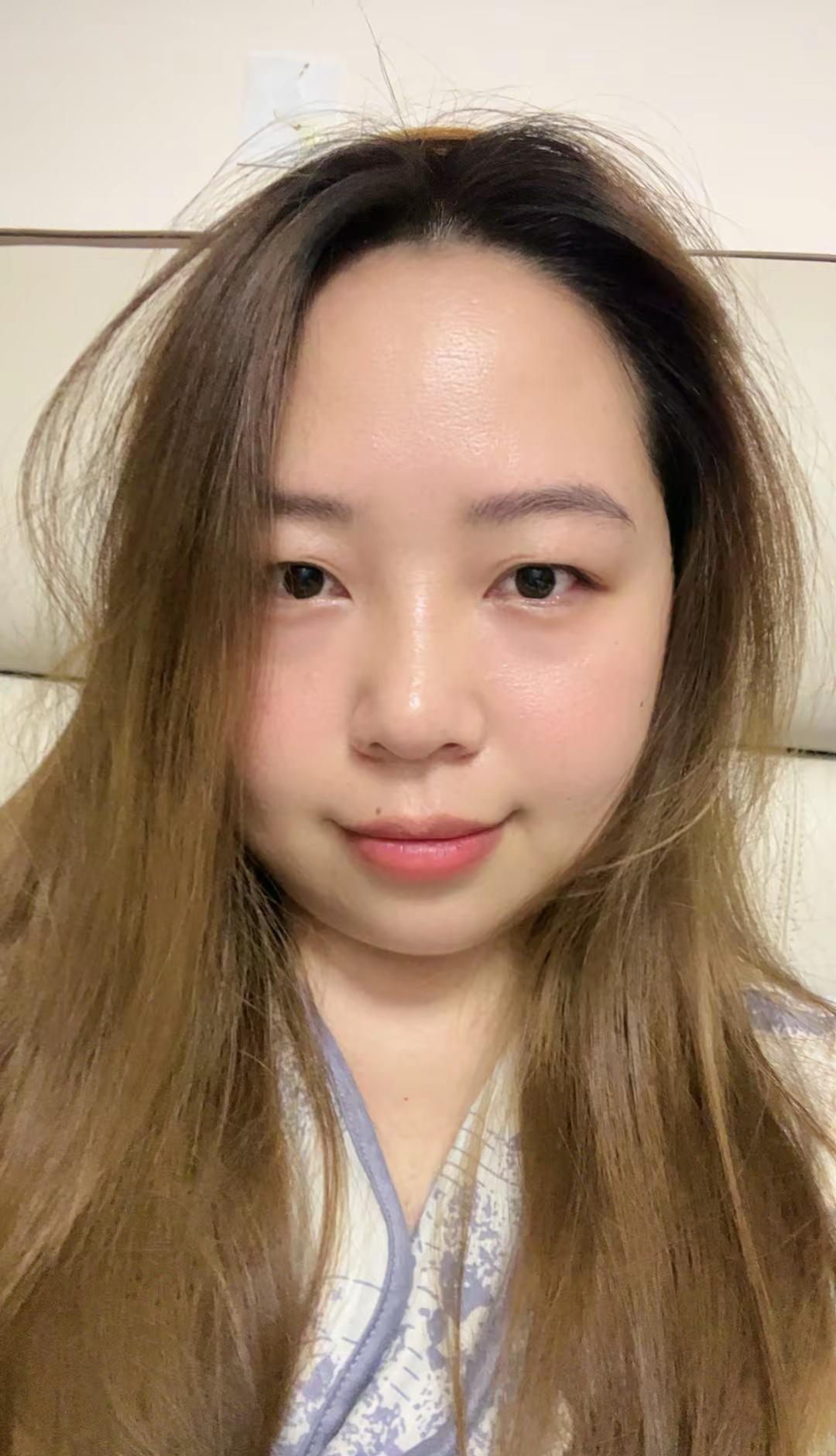 @喝酒🍺上脸@醉醺醺🍻微醺而已，清醒了就不浪漫了，生活也是如此@酒杯太浅喝不