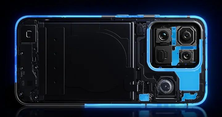 Ultra性能更有全面体验 iQOO 15 Ultra将于2月4日发布