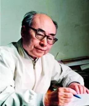 国士无双！隐姓埋名28载，铸国之重器！
他是河北省宁河县人。
他毕业于北京大学物