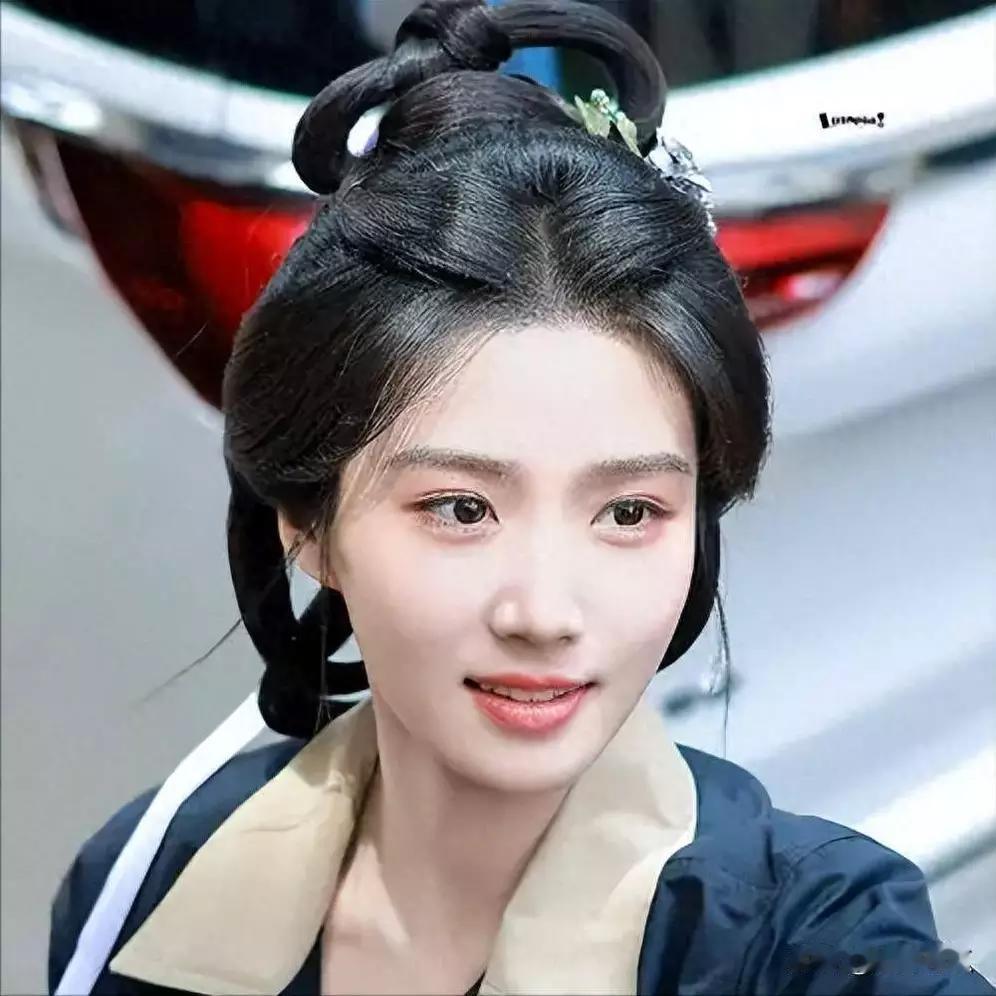 都知道戏子很挣钱，但他们背后的辛酸又有多少人了解？
在古代，戏子地位极低，被视为