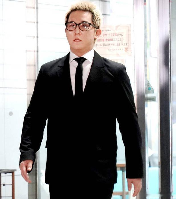 XG制作人被判刑1年4个月缓刑3年 据日媒，XG制作人Simon涉毒案判决公审今