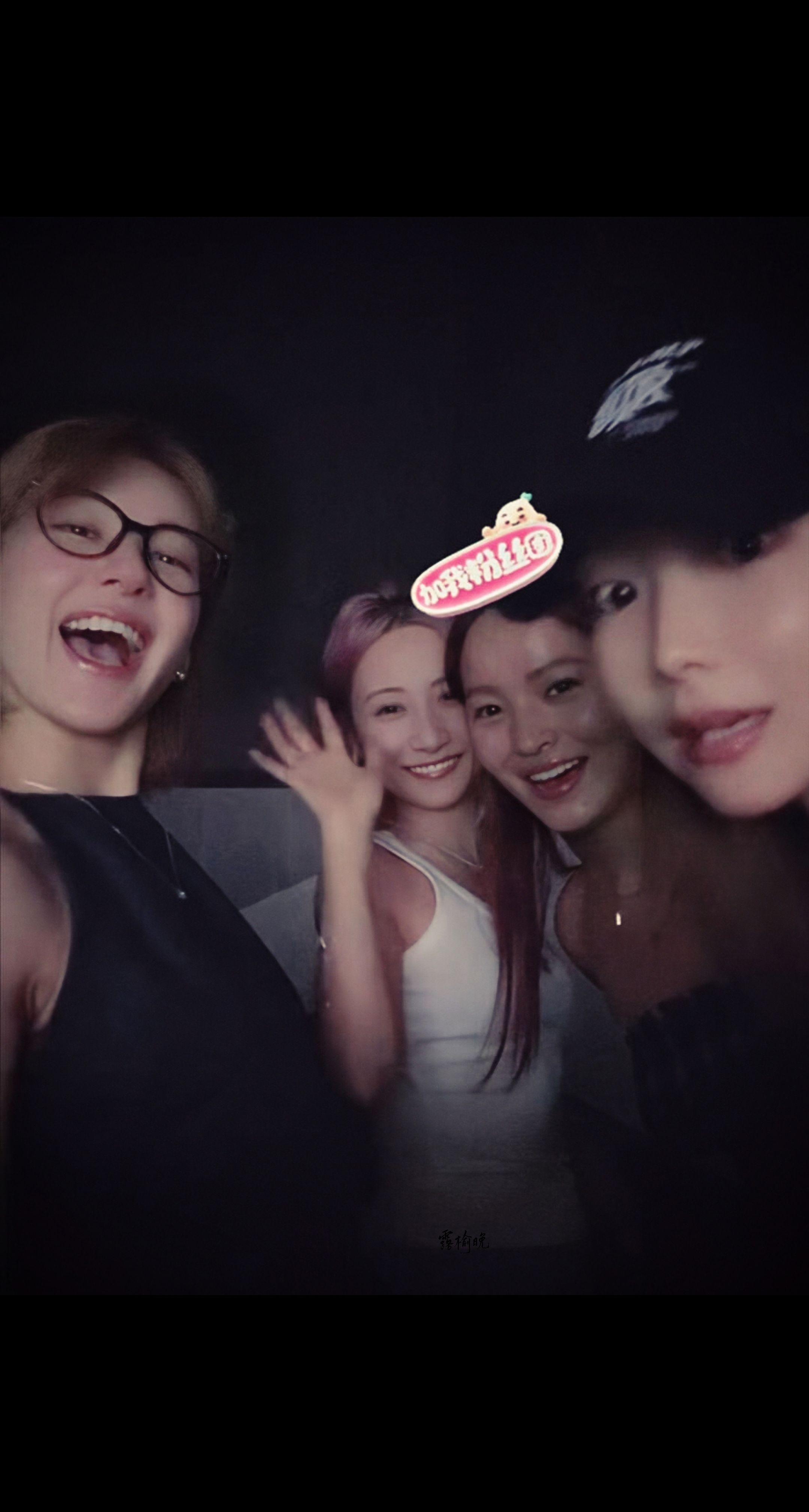 一直用真心换真心的小姑娘要永远幸福