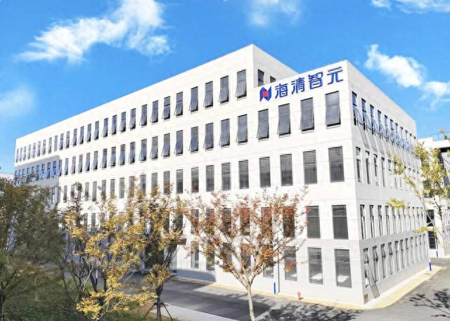 暴涨380%的大模型成“硬件转手商”，海清智元“物理AI”神话破了