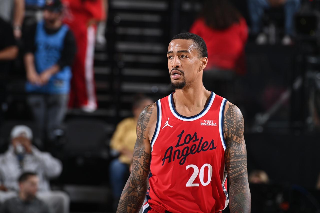 科林斯最近5场比赛真猛啊！不管快船输赢，几乎都不拉胯：

1，输凯尔特人，科林斯