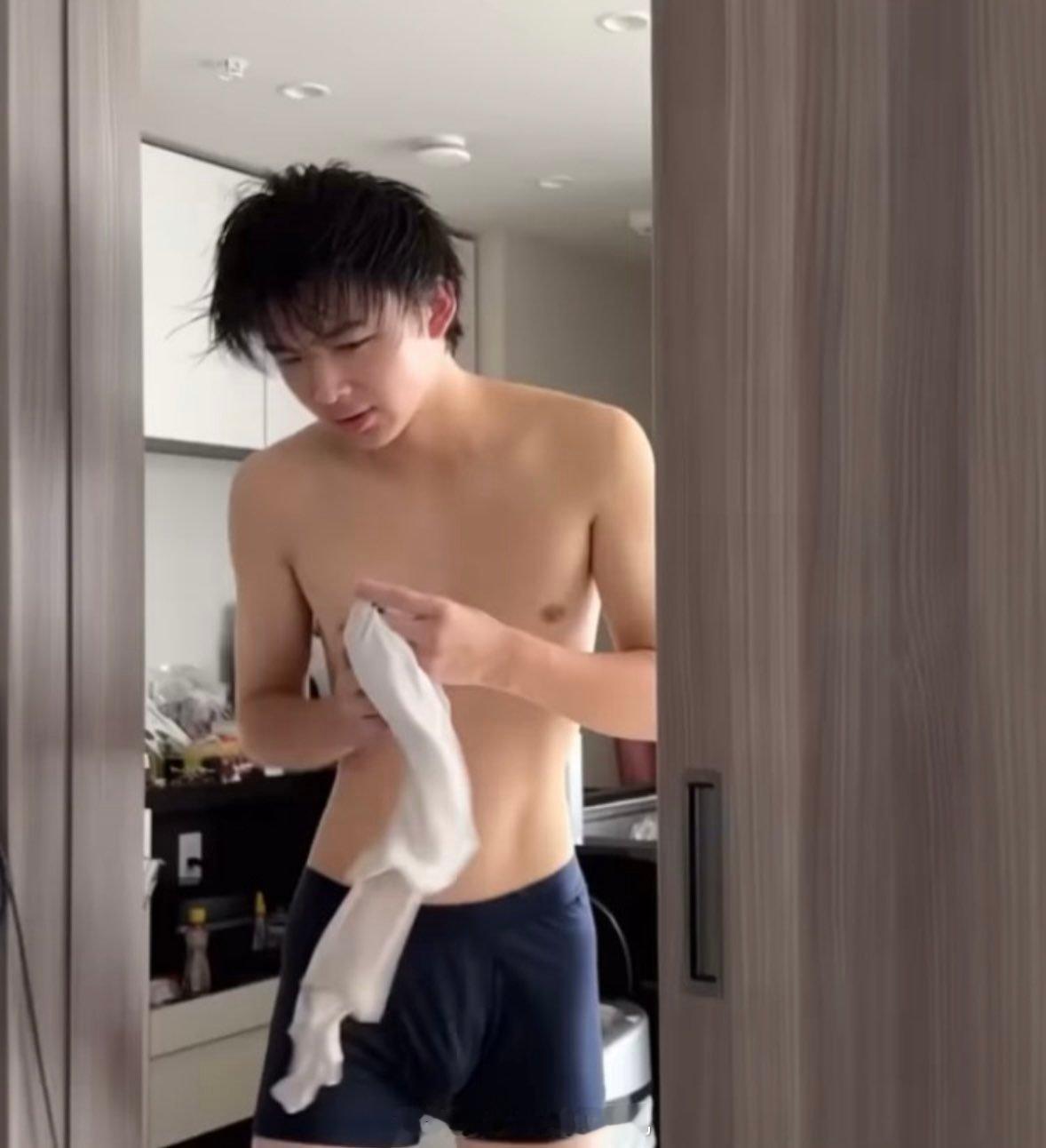 男高身材 