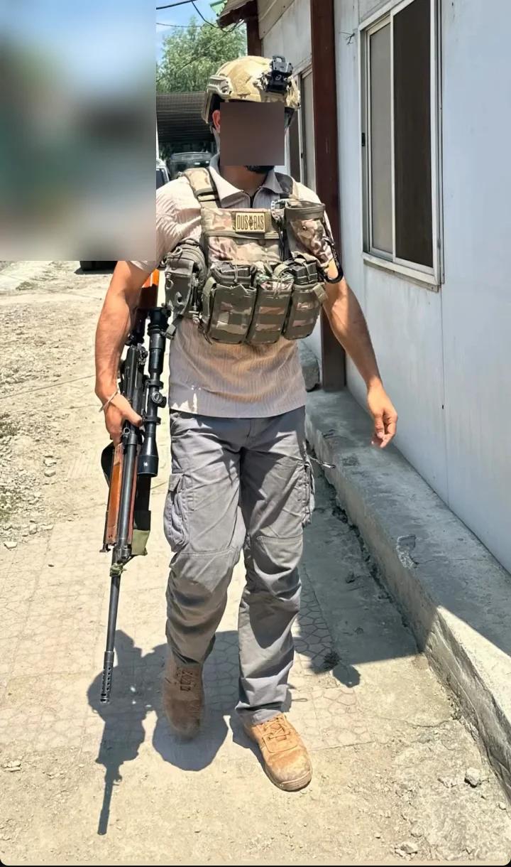 印度特种部队士兵与以色列加利尔精确射手步枪