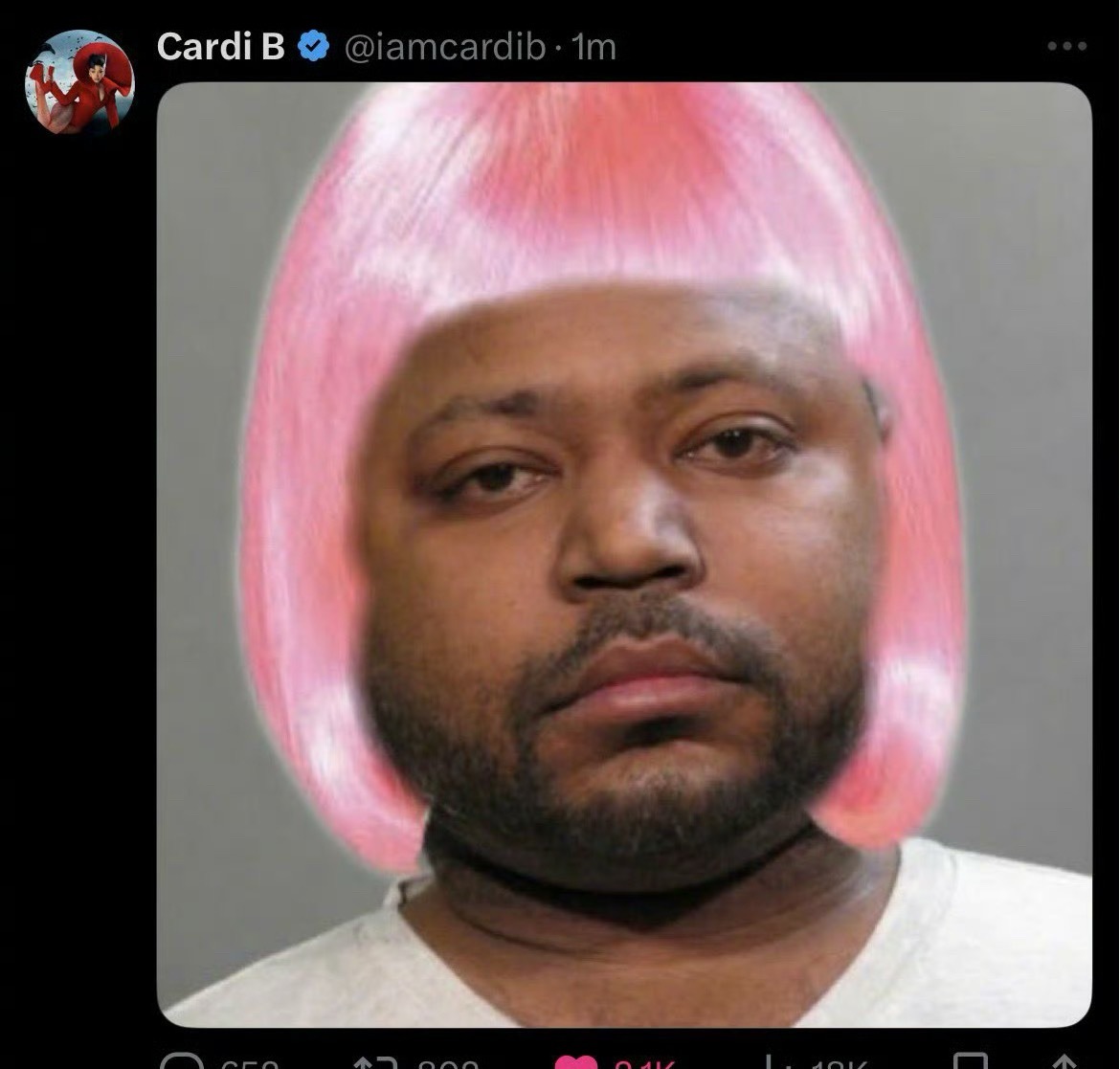 麻辣鸡和Cardi B撕起来了，互发对方黑图🤣Cardi B：麻辣鸡，我到底怎