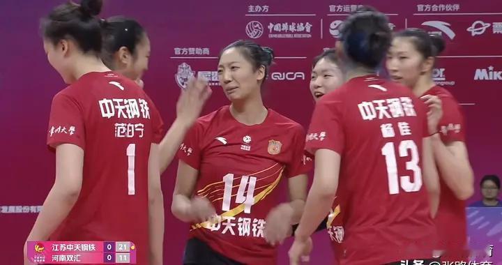 江苏女排20：00对阵上海女排，强强对话考验年轻的江苏女排抗压力！

今晚20：