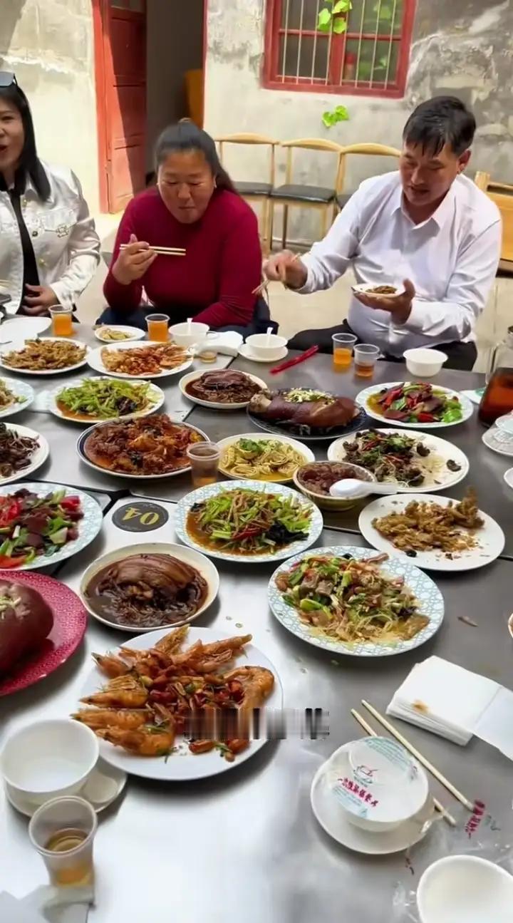 不忘初心，方得始终，这话是很有道理的

朱之文现在被大家喜欢，核心原因很简单，就