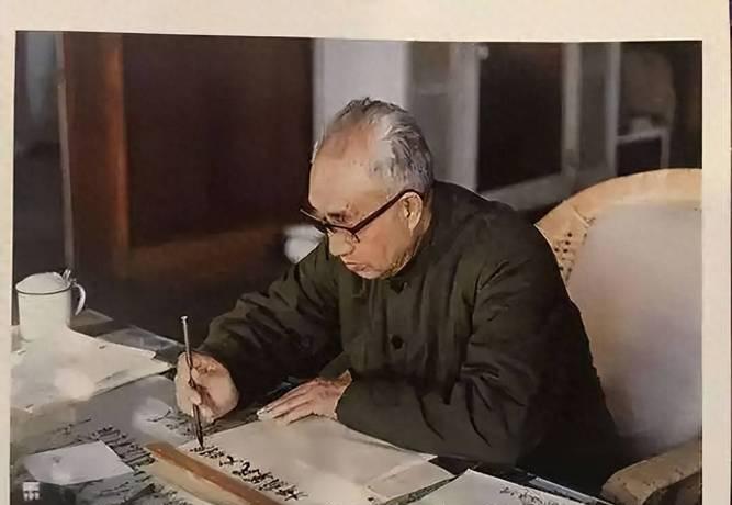 1951年，大汉奸黄标被判死刑，到了刑场，黄标却很不甘心：“我每个月给新四军送了