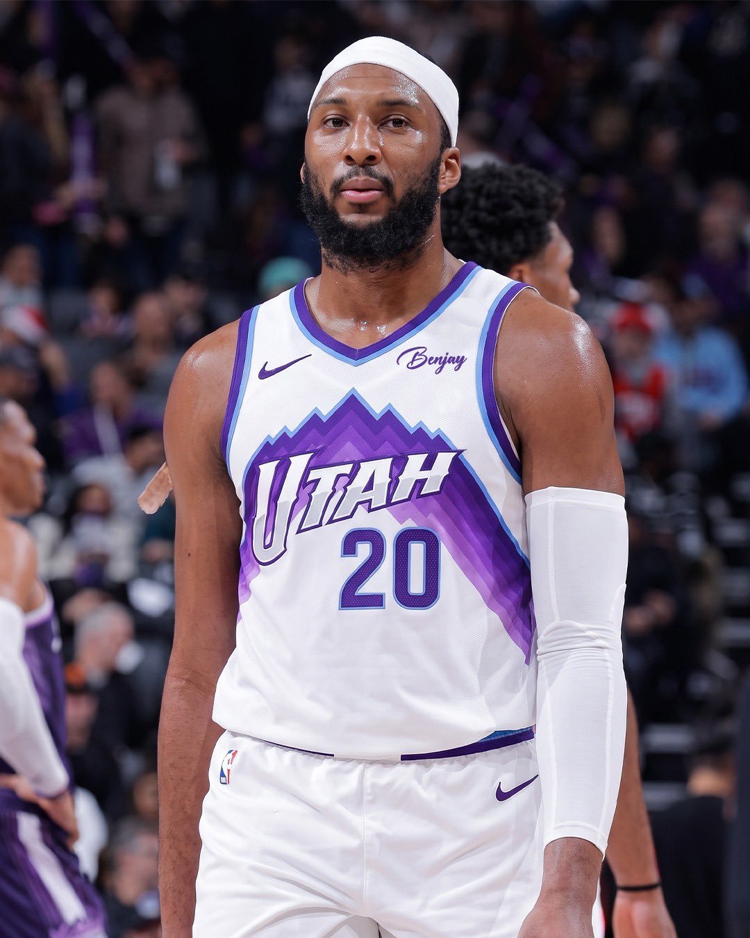 Shams：奥科吉2年1200万签约爵士。只比斯马特便宜一丢丢。NBA自由球员市