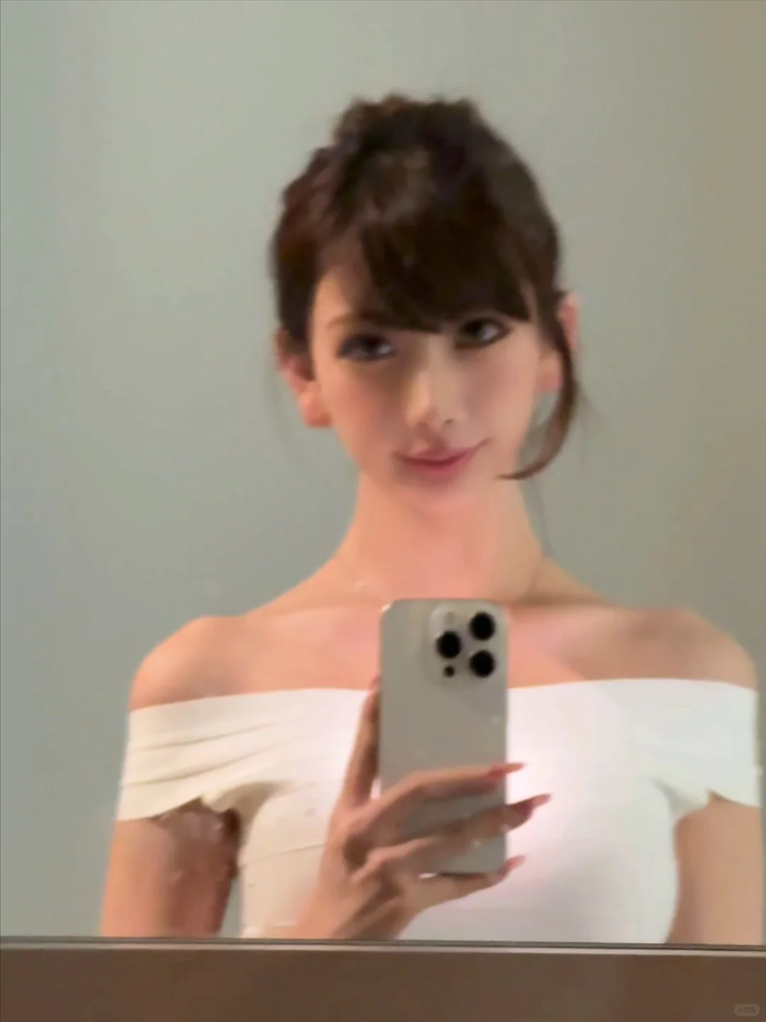 好喜欢新衣服对镜连拍库库按