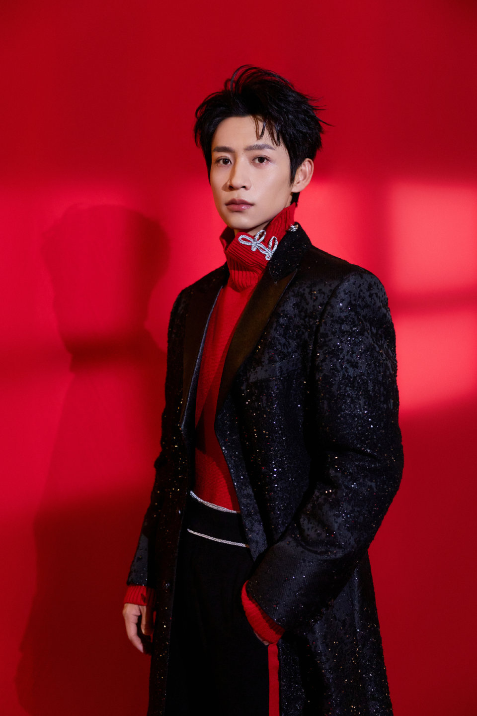 魏晨央视跨年新歌央视跨年晚会啊啊啊啊魏晨红红火火新人在跨年首唱 好幸福 