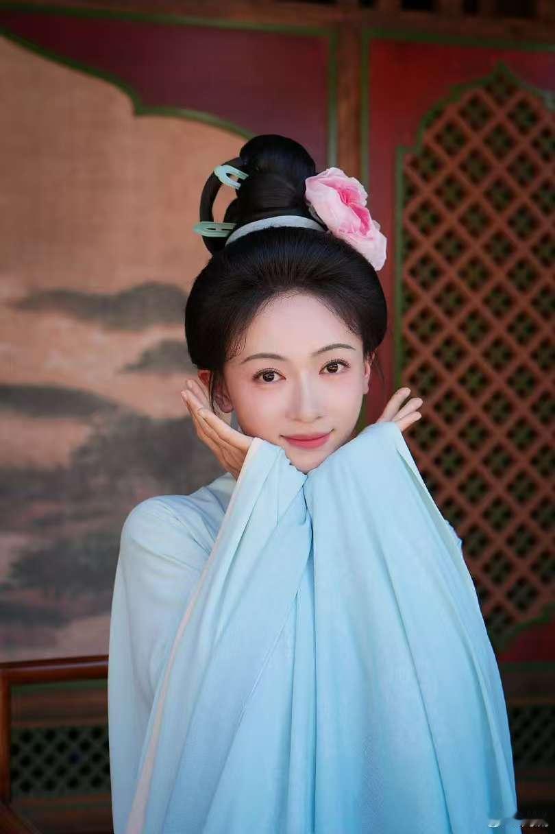 吴谨言御廷谣奇迹孟孟吴谨言新剧上演奇迹暖暖 《御廷谣》不光剧情有看点，妆造更是一