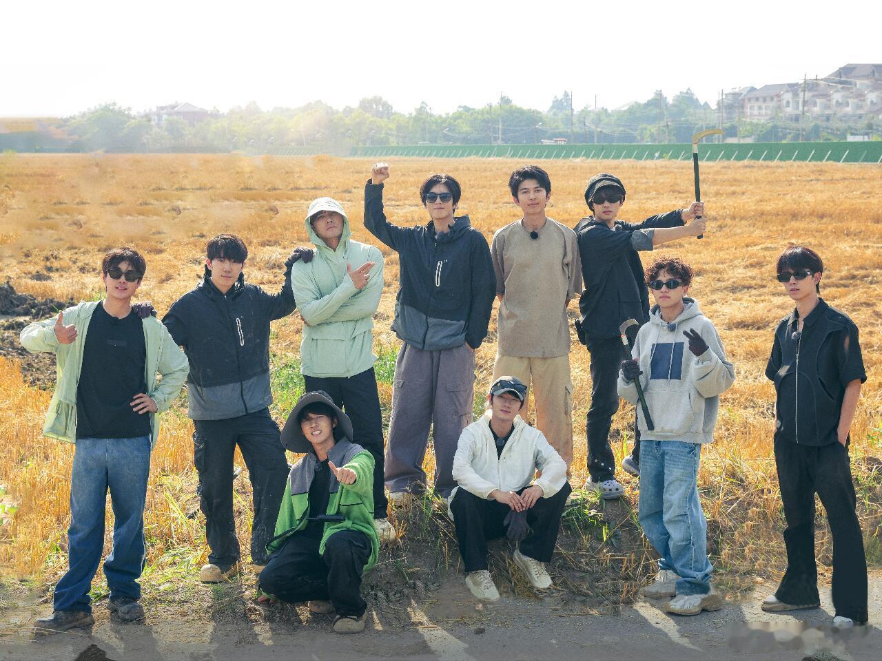原来十个勤天另一个意思是日不落618夏日歌会 今天才打通这个逻辑，瞬间读懂了名字