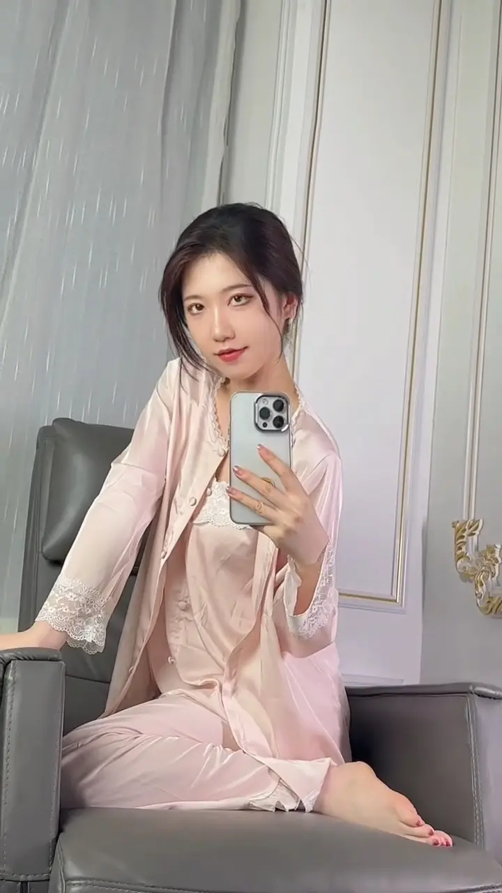 女人是没有爱情的～内容过于真实